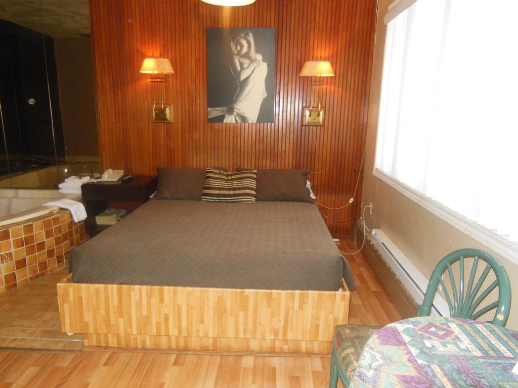 Motel Le Paysan Montréal Extérieur photo