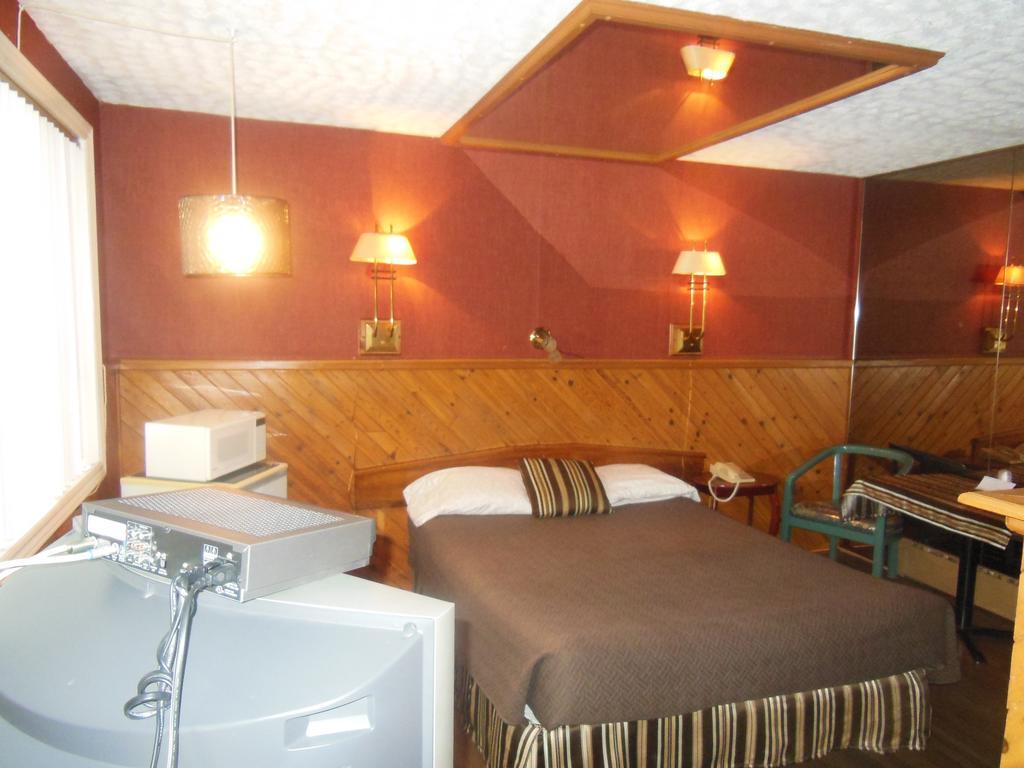 Motel Le Paysan Montréal Extérieur photo