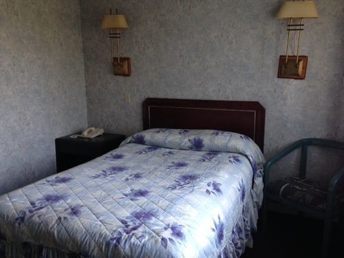 Motel Le Paysan Montréal Extérieur photo